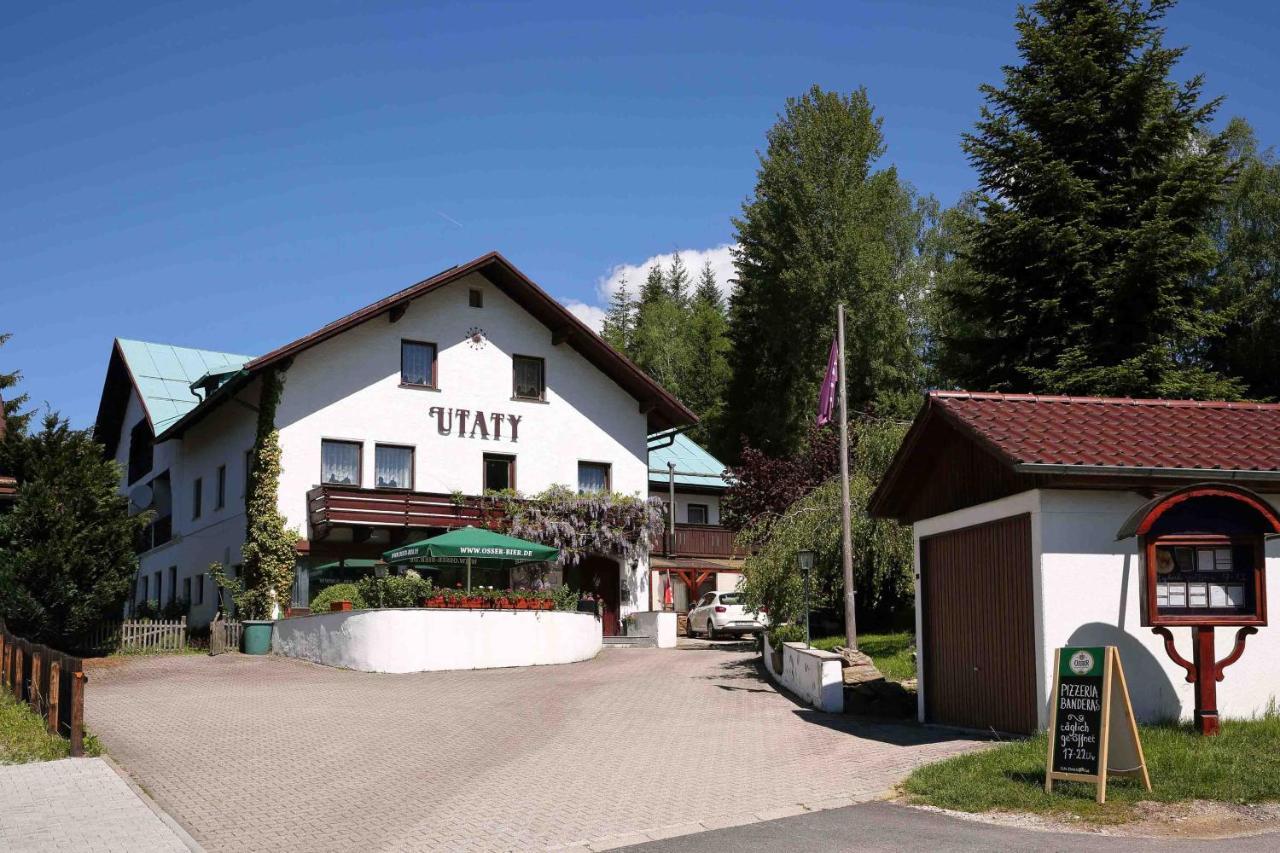 Pizzeria A Penzion Banderas Bayerisch Eisenstein Dış mekan fotoğraf